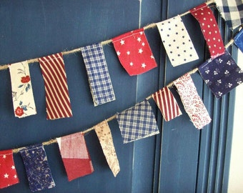 4th of July Patriotic Mini- Scrappy Banner/ Americana  Banner/ Labor Day Garland/ Photo Prop in Vintage Red, White and Blue