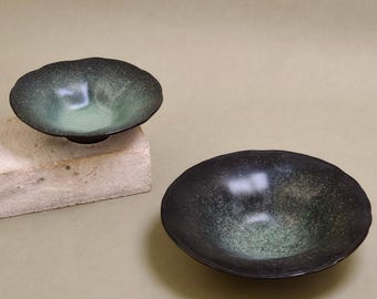 Handmade Ceramic Bowl, Textured Pottery Bowl, Rustic Stoneware, Aesthetic Serving Bowl, Decorative Dish, Forest Green Black, 7” 9”
