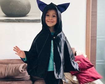 Bat cape for kids. Sample sale. Ready to ship size 5 years