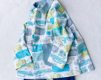 Kindergarten apron. Boys' school smock. Button up. 100% cotton. GOTS certified. Made in Italy and ready to ship