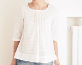 White pleated blouse 100% cotton. Swiss dots fabric. GOTS certified. Made in Italy.