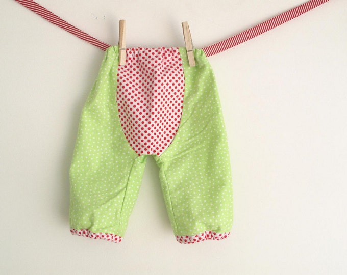 Newborn Baby Girl Pants, Size 03 Months, Big Butt Trousers. Flannel