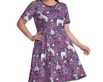 Pink Unicorn Plus Size Round-neck Short Sleeve Dress with Pockets for Larger Women