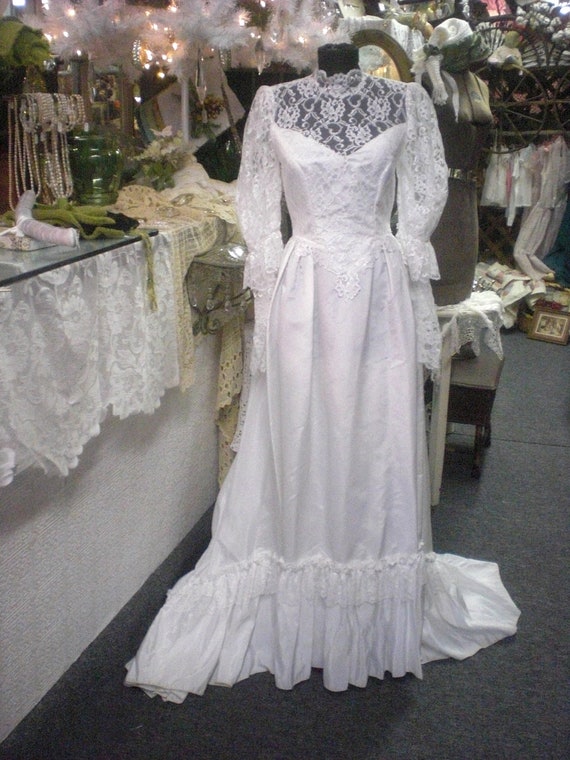 Vintage White Wedding Gown