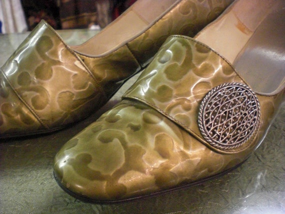 Green Tempos Shoes