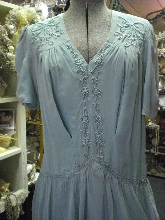 1930's gown