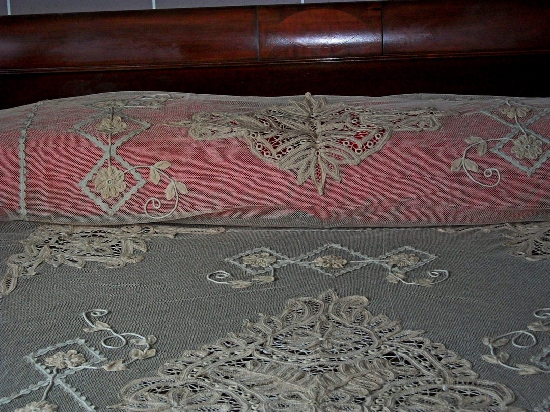 SALE TREASURY ITEM Beautiful Antique Handmade Ecru Cotton Applique ...