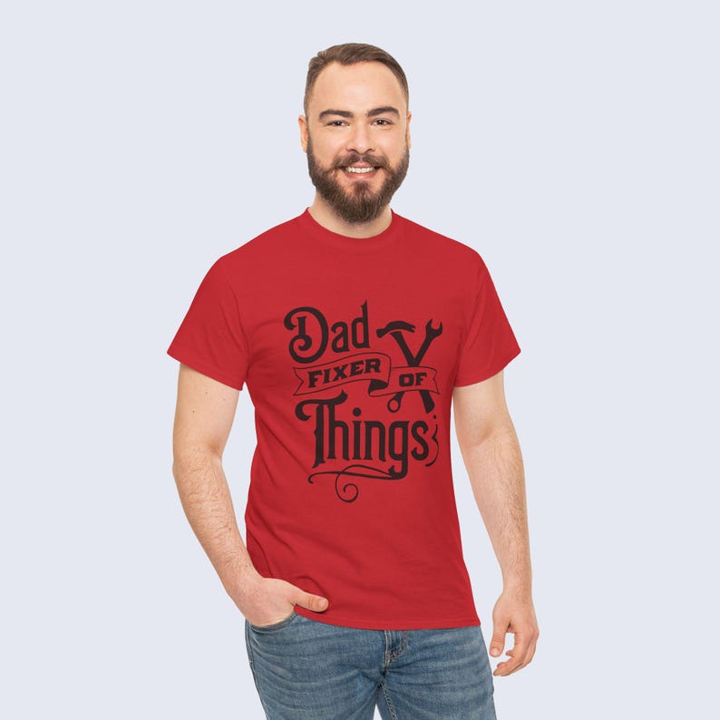 Camiseta "Papá Arreglando Cosas", Camiseta Divertida para Papá, Regalo del Día del Padre para el Esposo, Camiseta para Papá Manitas, Regalo para Papá DIY, Camiseta de Manitas, Camiseta de la Vida de Papá imagen 9