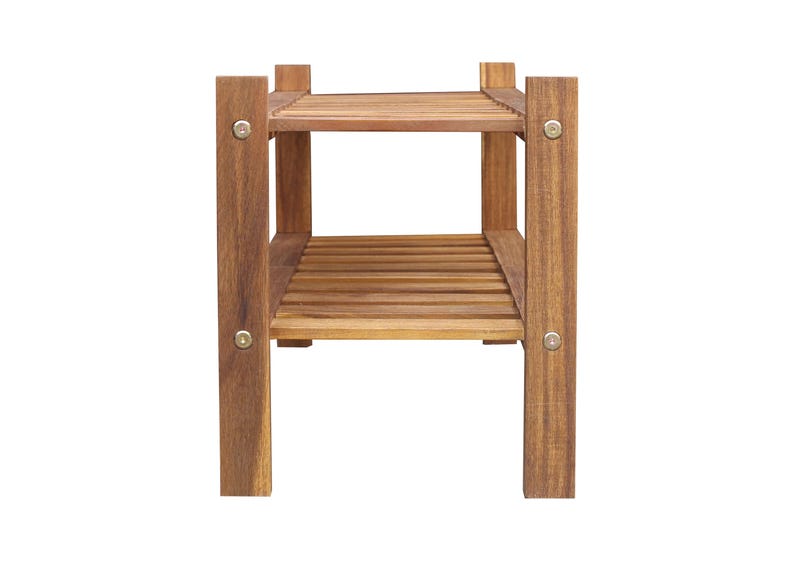 Puede incluir: Estanter&iacute;a de madera de dos niveles con acabado natural. La estanter&iacute;a tiene forma rectangular con dos estantes de listones y cuatro patas resistentes. La madera es de color marr&oacute;n c&aacute;lido y la construcci&oacute;n es visible.
