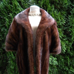 Pretty Dark Brown Mink Fur Wrap / Cover / Cape / Stole  / Real Fur / Vintage  / Wedding