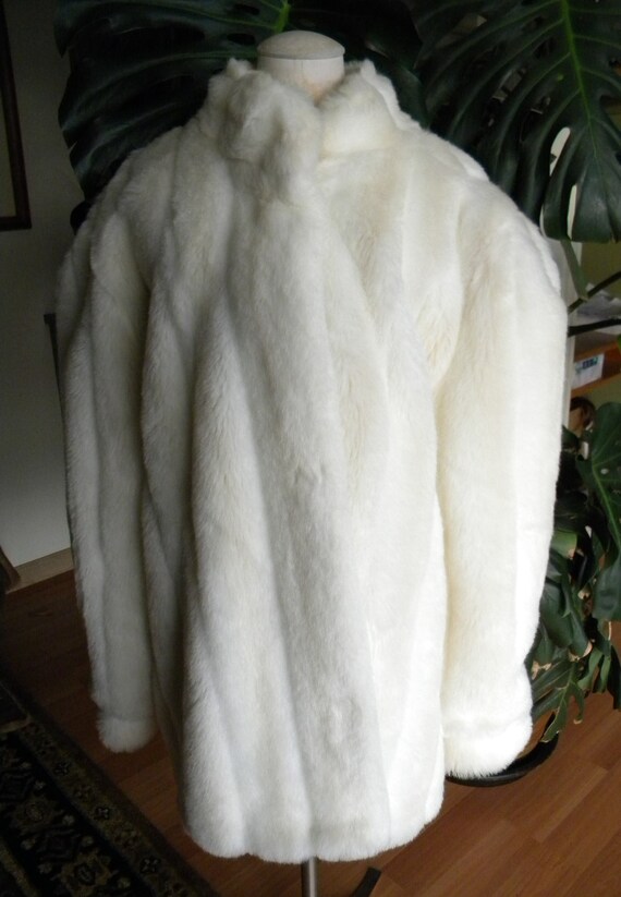 Winter white faux fur coat / jacket / plus size /