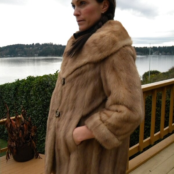 Pretty natural mink fur coat / jacket / stroller