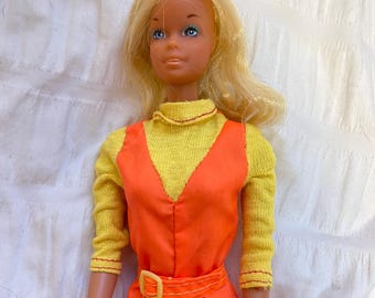 Vintage 1970s Ski Fashion Doll with Skis & Poles – Malibu Style Mod Era Winter Toy