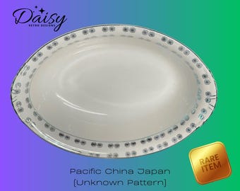 Pacific China Oval Serving Bowl with Gold "Startburst" Trim
