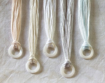 Pick One WEEKS DYE WORKS Linen 1094 Grits 1092 Whitewash 1091 White Lightning 1088 Icicle 1086 Wdw hand-dyed embroidery floss cross stitch