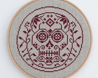 PDF DOWNLOAD Sugar Skull Halloween digitale Kreuzstichmuster von Dark Crosses bei Cottageneedle.com