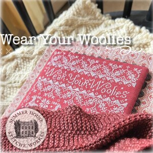 SUMMER HOUSE STITCHE WORKeS Indossa i tuoi modelli di punto croce su cottageneedle.com
