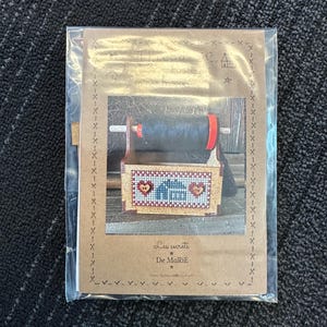 LES SECRETS De MARIE My Little Basket Thread Spool Holder Unfinished DiY Kit EpP English Paper Piecing sewing