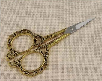 Gold Floral 4-1/2" Embroidery Scissors Stainless Steel Victorian Medieval cross stitch fine needlework cutting tool