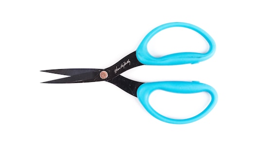 Perfect Scissors Karen Kay Buckley 6 inch Medium Blue