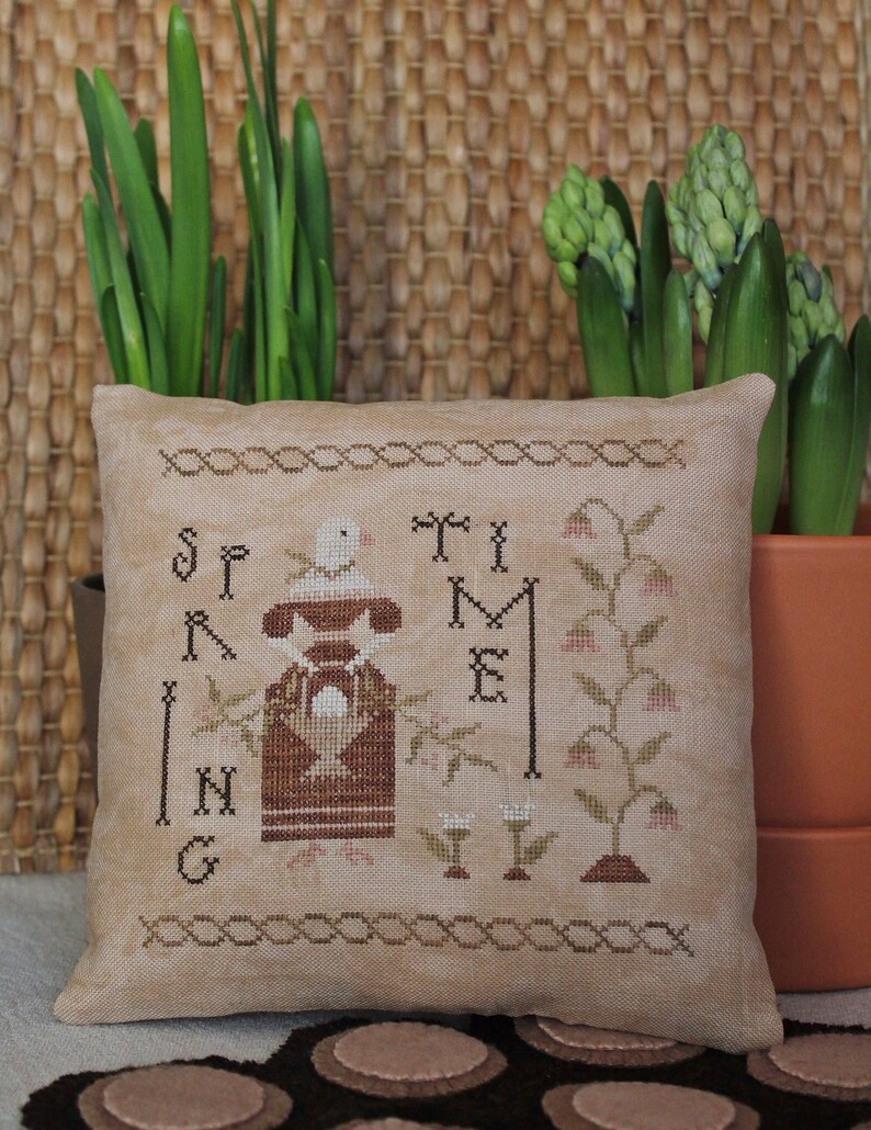 Punch Needle & Primitive Stitcher 2017 Spring issue magazine Etsy