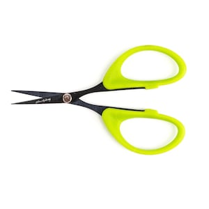 KAREN KAY BUCKLEY Kleine 4" softgrip schaar met microgetande rand, perfecte schaar, 2-delig. set op cottageneedle.com