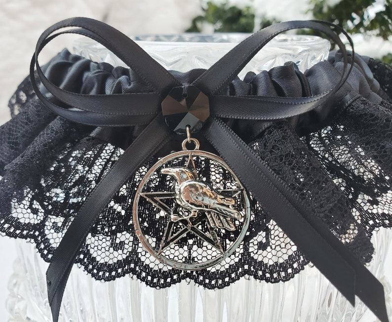 Morrigan Gothic Wedding Garter with Raven Pentacle Handfasting, Medieval or Wiccan Theme Black Garter for Halloween Wedding image 6