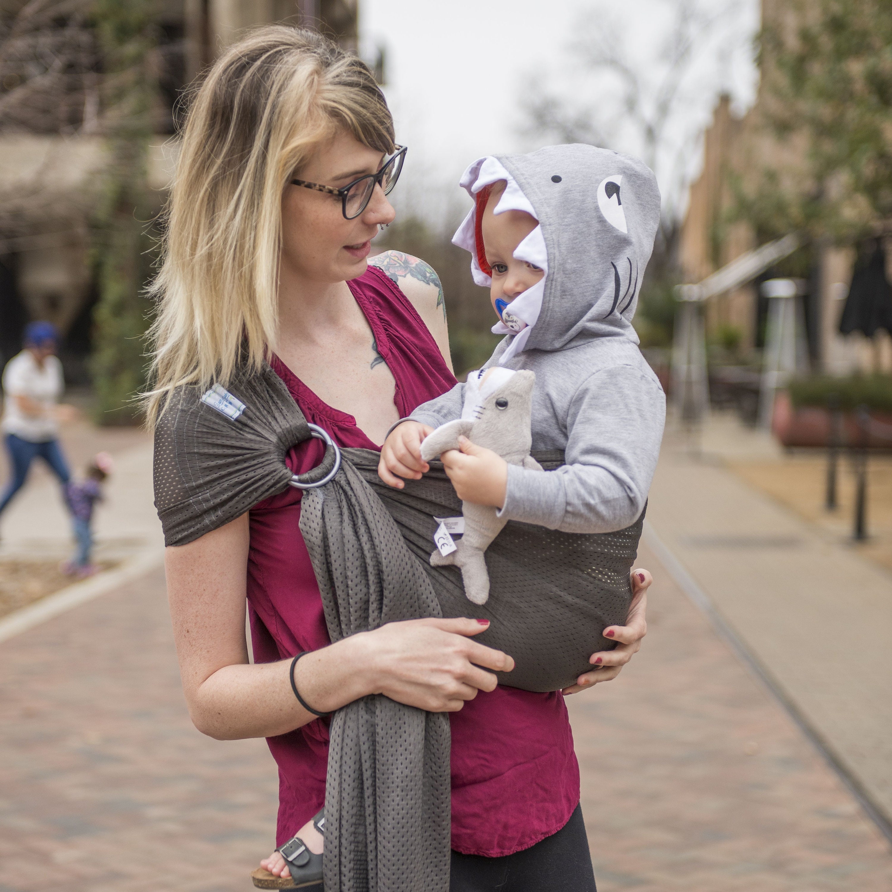 Padded ring sling clearance
