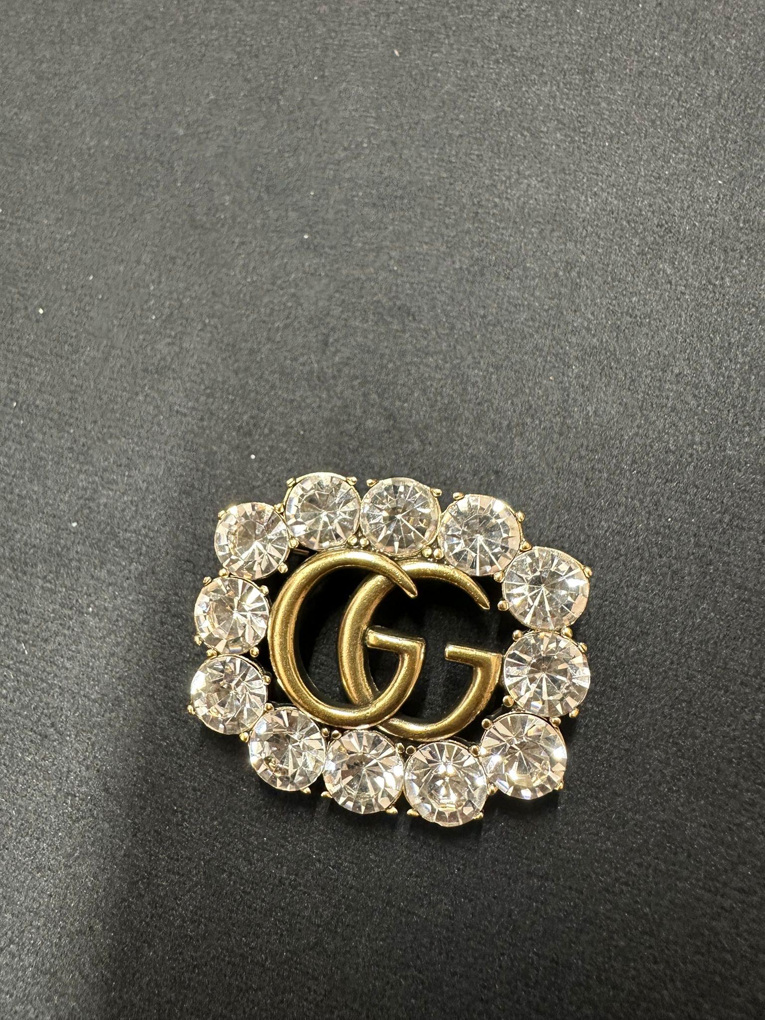 Gucci brooches - Etsy 日本