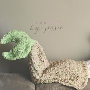 Crochet Pattern for Mermaid Tail Blanket | DIY Tutorial | Baby Prop Crocheting Pattern | Crochet Mermaid Tail | Mermaid Crocheting Pattern