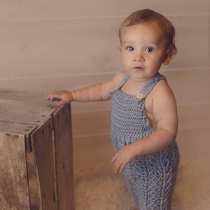 Crochet Pattern for Arrowhead Baby Pants, Shorts, or Overalls  | 5 sizes | Crochet Baby Pants Pattern | DIY Tutorial | Crocheting Pattern