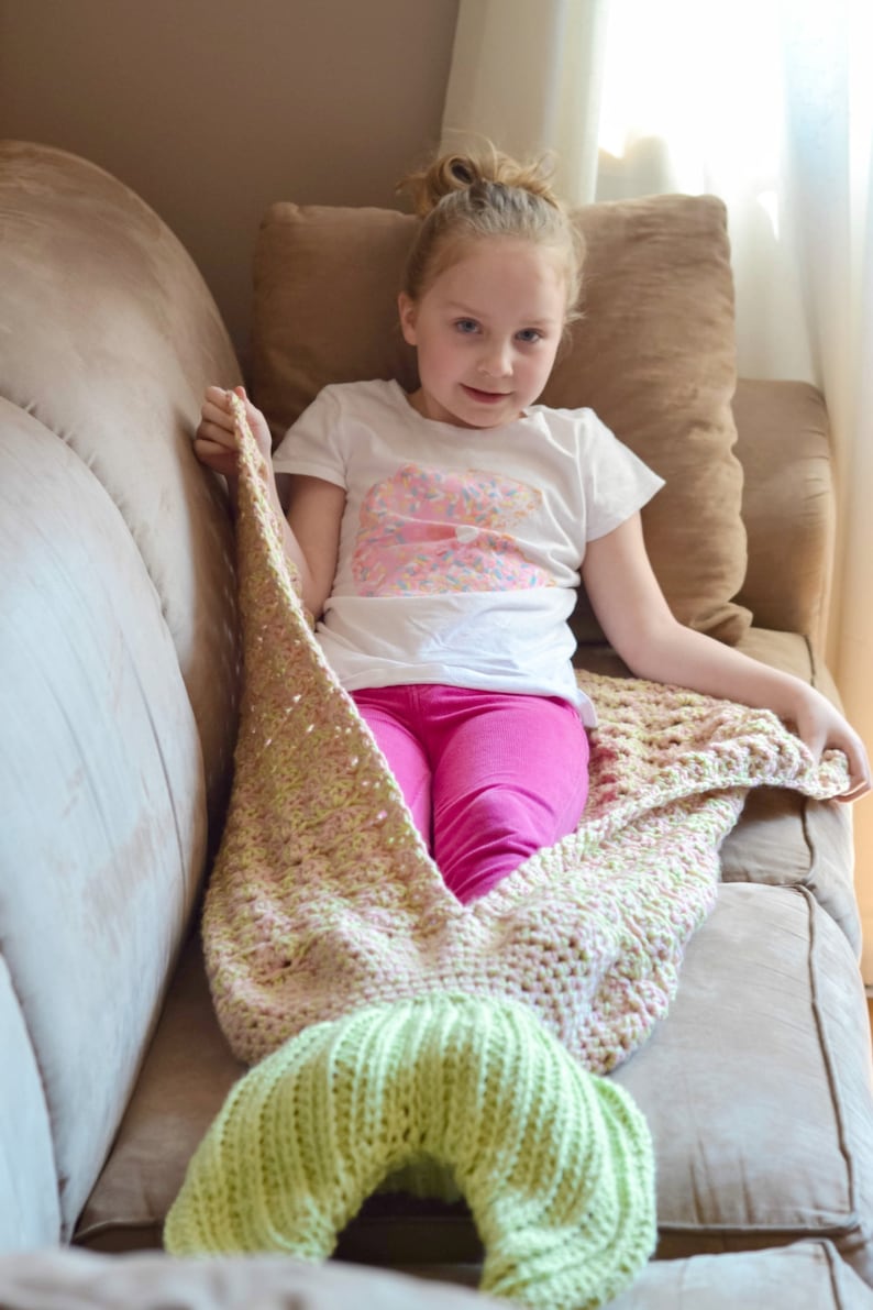 Crochet Pattern for Mermaid Tail Blanket DIY Tutorial Baby Prop Crocheting Pattern Crochet Mermaid Tail Mermaid Crocheting Pattern image 5