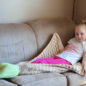 Crochet Pattern for Mermaid Tail Blanket DIY Tutorial Baby Prop Crocheting Pattern Crochet Mermaid Tail Mermaid Crocheting Pattern image 5