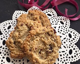 Oatmeal Cranberry Cookies: Spiced Whole Oat, Orange Extract (1 Dozen)