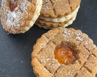 Gingerbread Apricot Jam Cookies: Zesty Sugar Cookie Treat (1 Dozen)