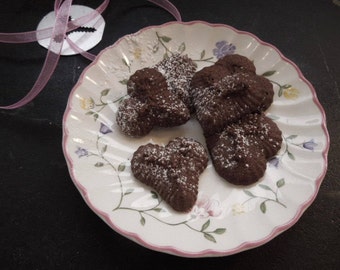 Chocolate Spritz Heart Cookies: Cocoa Butter Tea Cookies
