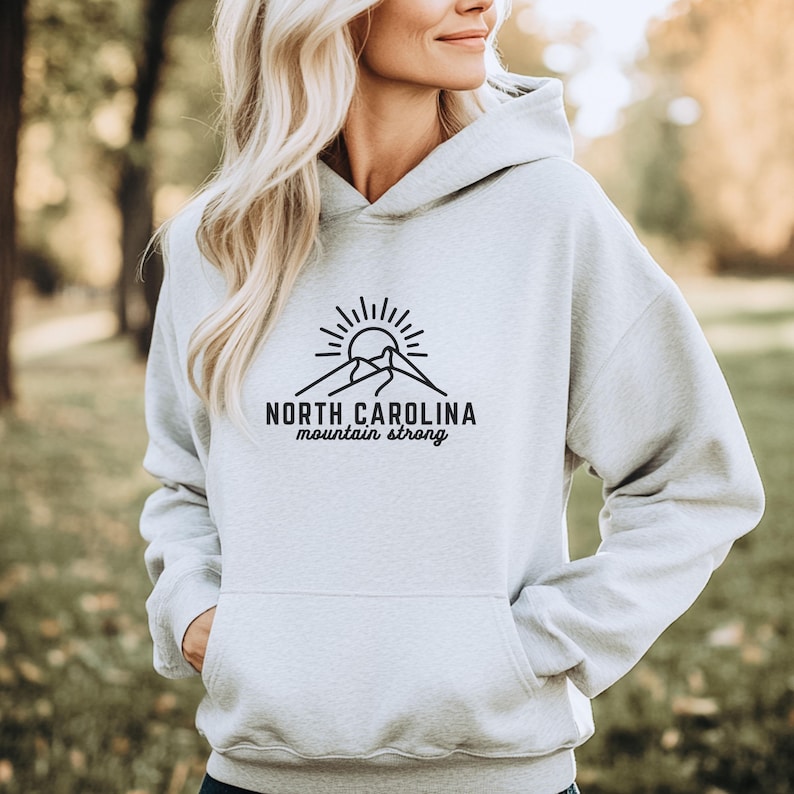 North Carolina Mountain Strong Hoodie | Western NC Sweatshirt | Gildan® Unisex Pullover | Appalachian Mountains Gift bild 1
