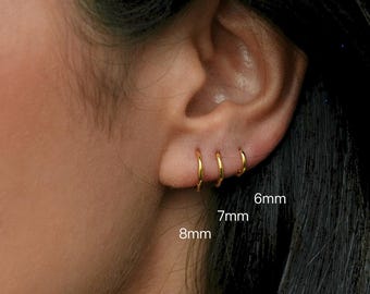 18 Karat Vergoldete Mini-Creolen, wasserdichte hypoallergene Ohrringe, Sterlingsilber stapelbare Creolen, tägliches Geschenk für sie, zierliche Creolen