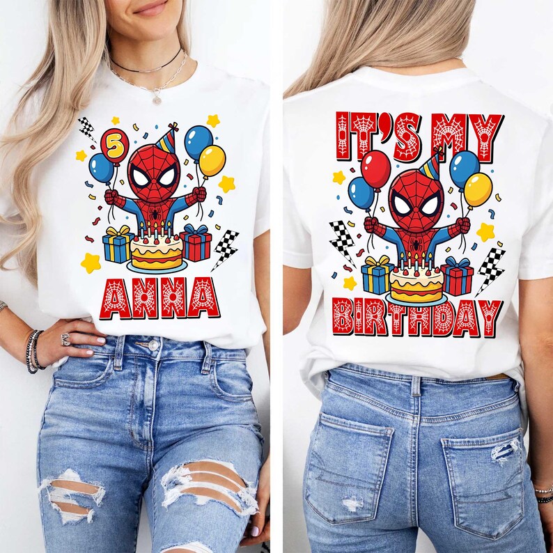 Puede incluir: Camiseta blanca con un dise&ntilde;o colorido de Spider-Man sosteniendo globos y una tarta de cumplea&ntilde;os. La parte delantera dice "ANNA" en rojo, la trasera dice "IT'S MY BIRTHDAY". El dise&ntilde;o incluye estrellas, confeti y cajas de regalo.