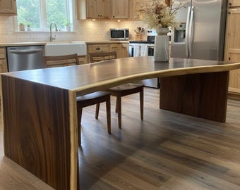 Mesa de comedor con borde natural y cascada, mesa de isla de cocina de madera maciza