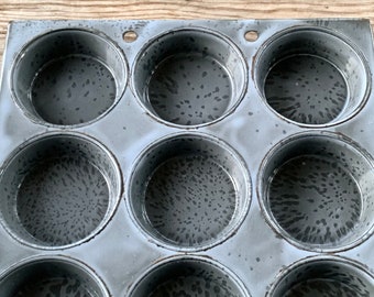 Vintage Gray Enamelware/Graniteware Muffin Pan