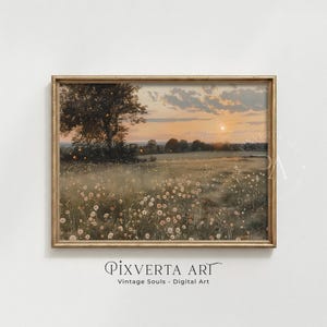 K&ouml;nnte beinhalten: Ein gerahmter Landschaftsdruck mit einem Feld von Wildblumen unter einem Sonnenuntergangshimmel. Das Kunstwerk hat eine warme Farbpalette und einen goldenen Rahmen. Der Text "PIXVERTA ART Vintage Souls - Digital Art" befindet sich unten.