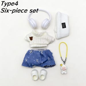 Conjunto de ropa de muñeca de crochet hecho a mano: apto para muñecas de 17 cm, minimoda, accesorios para muñecas, atuendo para muñecas. imagen 8