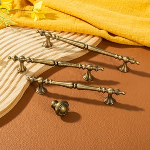 Poignées de tiroir de cuisine en laiton massif - poignées d'armoires en or brossé, bouton vintage image 2