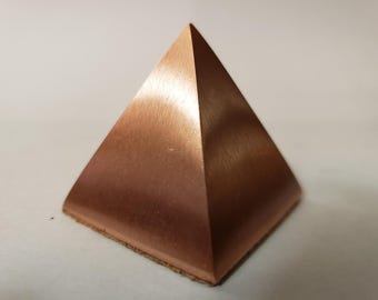 Solid Copper Pyramid - 2.5 inches