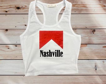 Top corto estilo Nashville