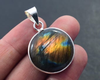 Runder Labradorit-Edelstein-Anhänger 925 Sterlingsilber-Bezel-Halskette, Heilstein-Schmuck-Kristall-Halskette