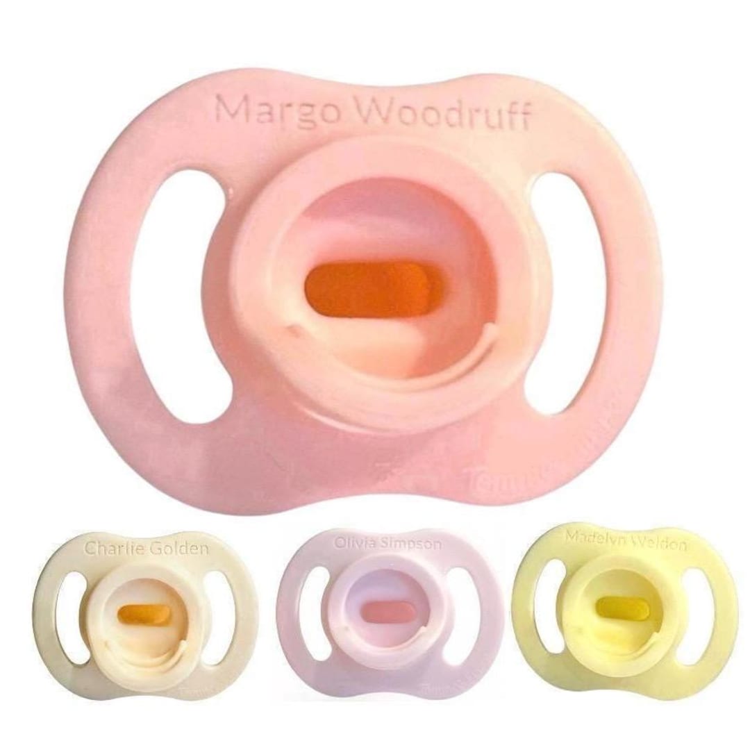 Personalized Pacifiers: 4 Pack Tommee Tippee, Engraved With Baby’s Name ...