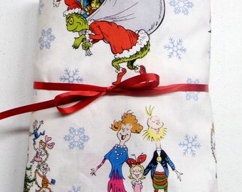 Grinch Christmas Crib Sheet - Festive and Fun