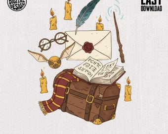 Könnte beinhalten: Eine Illustration mit einem braunen Koffer, einem offenen Buch, einem Umschlag mit Wachssiegel, einer Brille, einem goldenen Schnatz, einer Feder, einem Zauberstab und brennenden Kerzen. Der Text "PNG DIGITAL DESIGN" und "EASY DOWNLOAD" ist vorhanden.